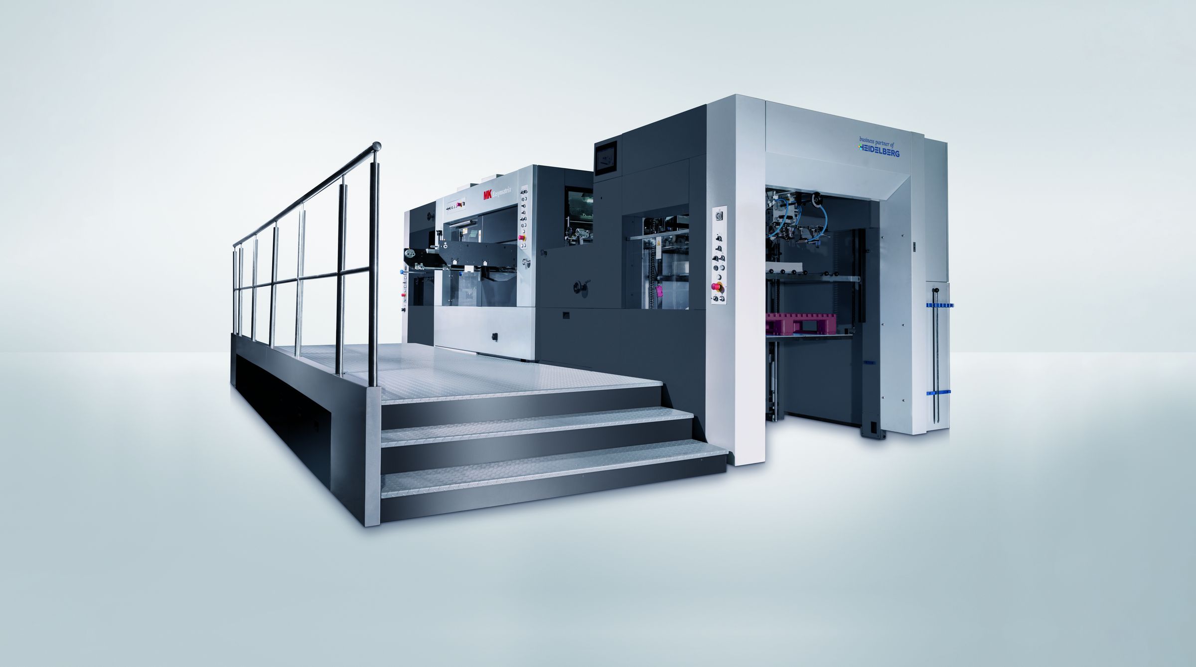 MK Easymatrix 106 CS, sztanca formatu B1
